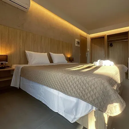 Rodosrooms *
