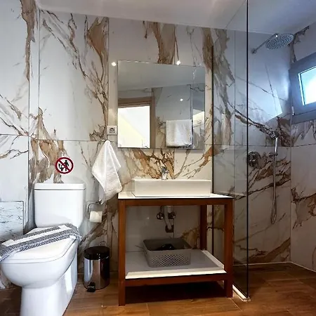 Rodosrooms *