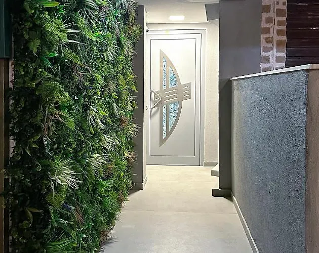 Апартаменти Rodosrooms *